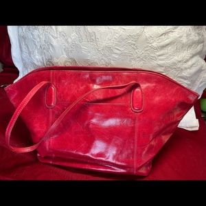 Hobo leather shoulder bag lightly used.